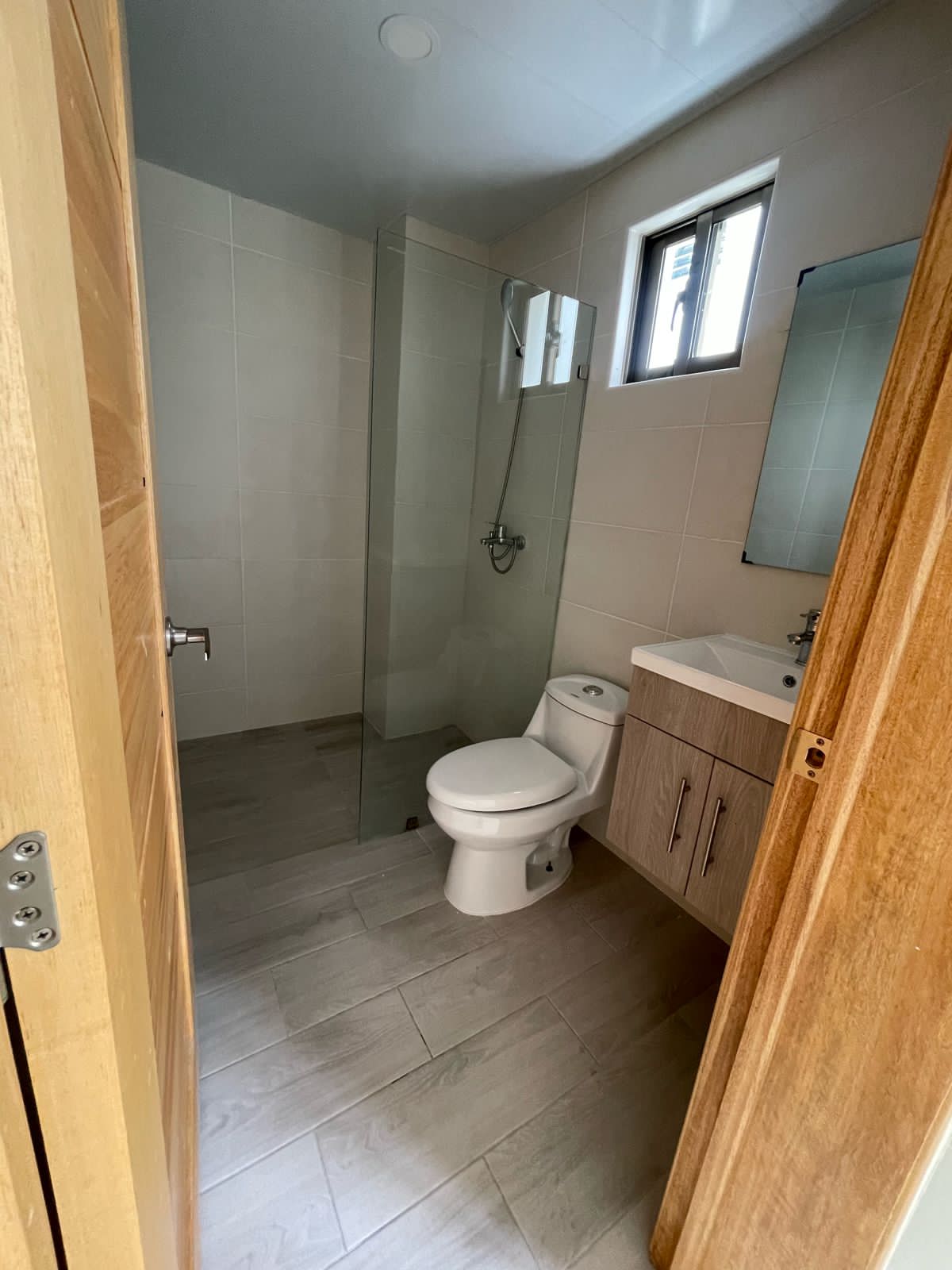 apartamentos - 🔵 Apartamento 2do piso con terraza en los prados  1