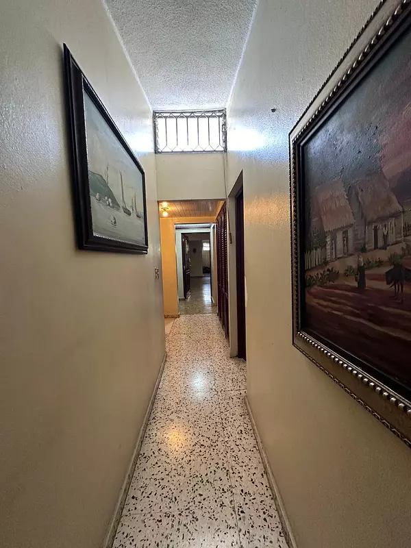 casas - Casa en Av Los Proceres, Los Jardines  8