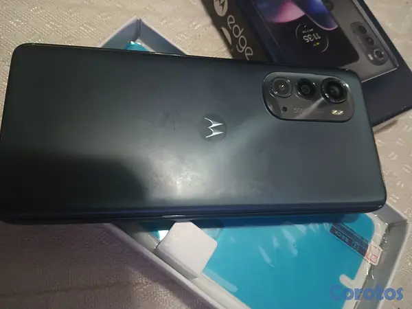 otros electronicos - factory unlock Motorola Moto edge 256 GB 4