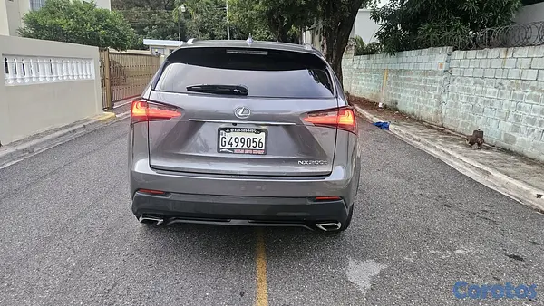 jeepetas y camionetas - lexus nx200t 4