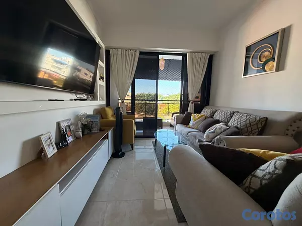 apartamentos - vendo independencia urbanización tropical pis 3 con dos habitaciones dos baños  9