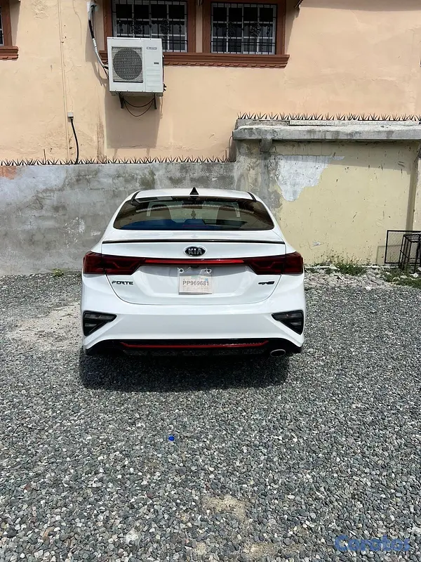 carros - kia forte GT  5