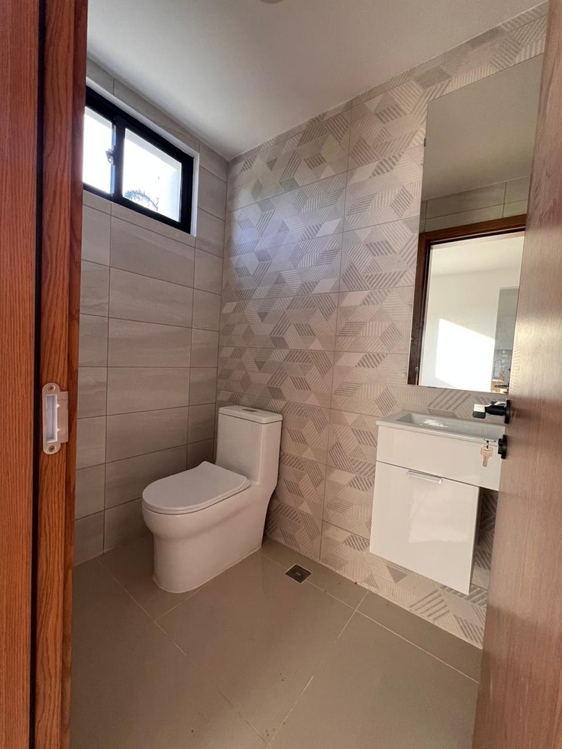 apartamentos - Apartamento 2do Nivel en Carretera Santiago-Licey 5