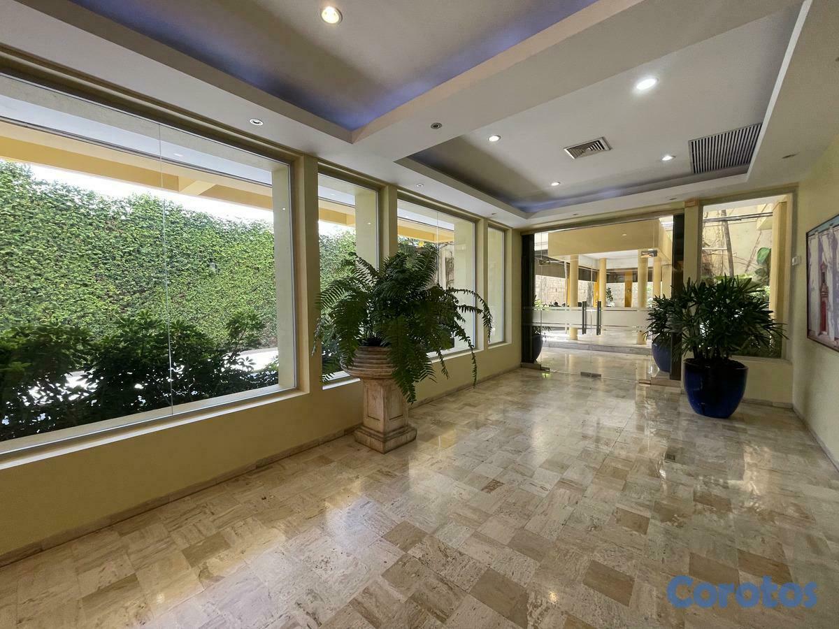 oficinas y locales comerciales - Alquiler oficinas JFK Miraflores Santo Domingo 4