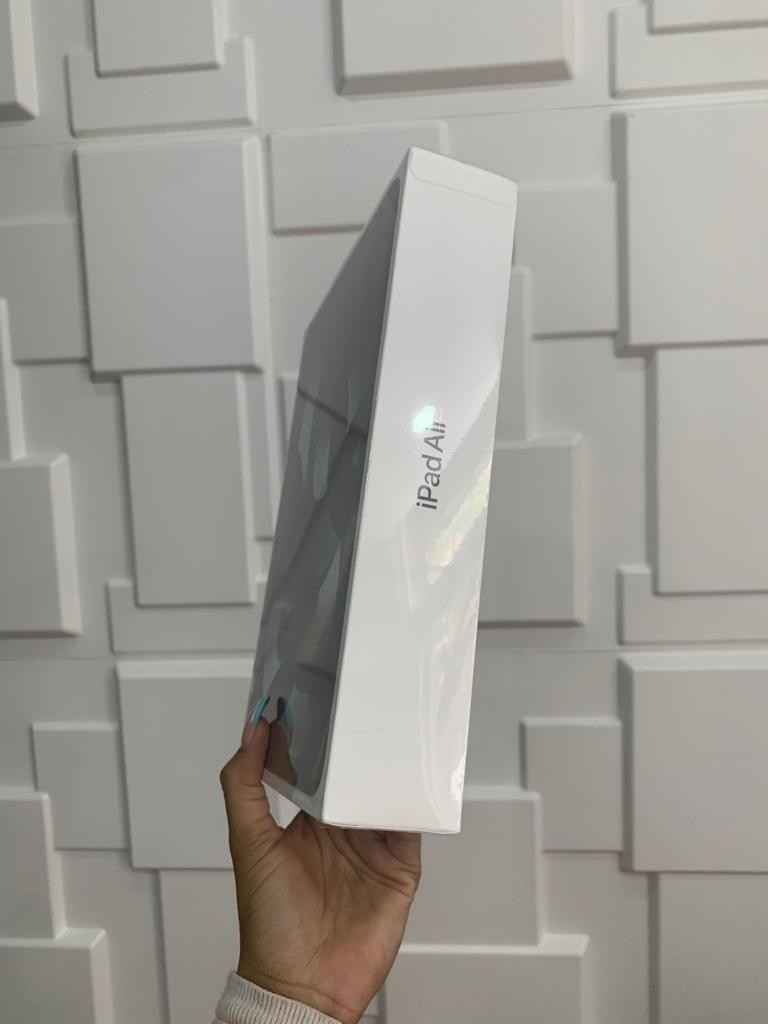 celulares y tabletas - iPad Air 5th generación 64gb Sellada 2