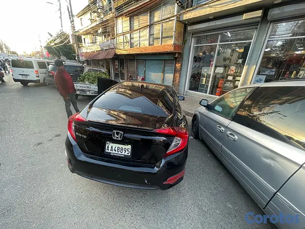 carros - Honda Civic touring 2017 4