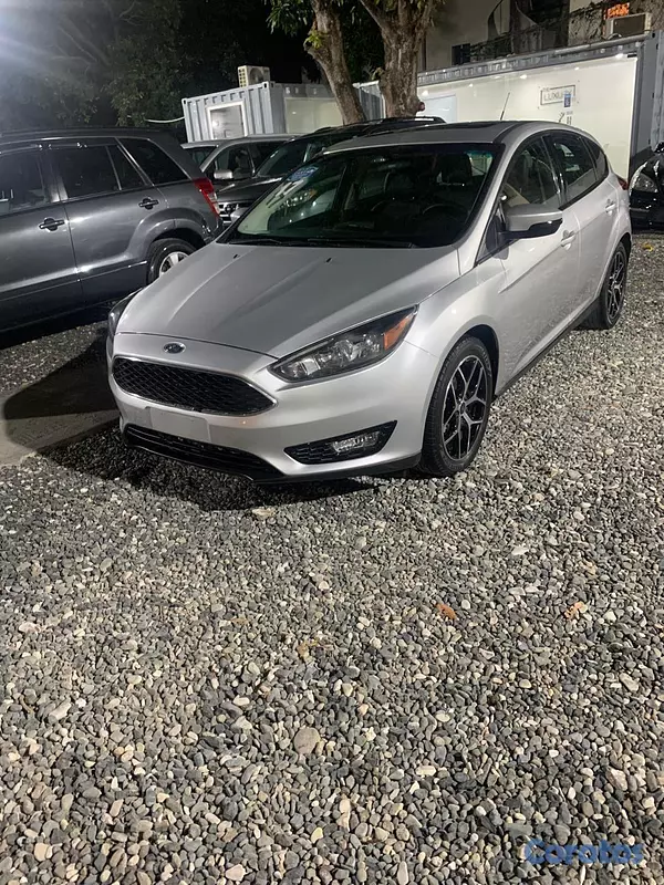 carros - Ford Focus SEL 2017, Excelente condición.  2