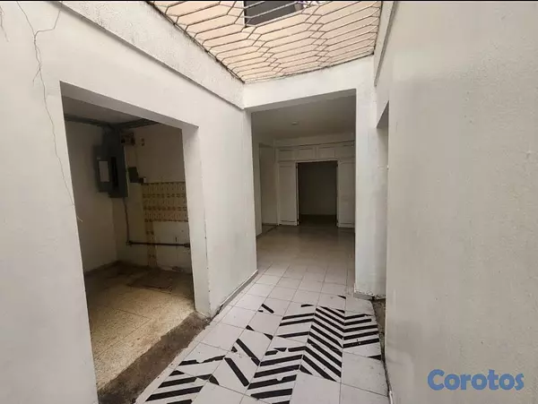 oficinas y locales comerciales - CASA COMERCIAL PRIMER NIVEL 2