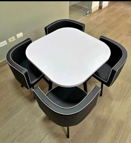 muebles y colchones - Comedor minimalista compacto importado de 4 sillas  1