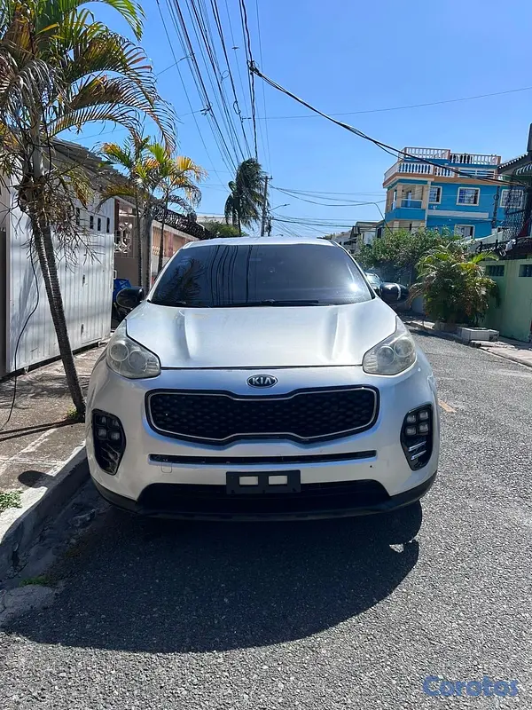 jeepetas y camionetas - Kia Sportage fe 2017 7