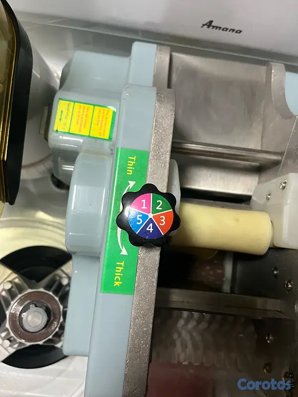 equipos profesionales - Máquina Automática para Empanadas y Dumplings 4