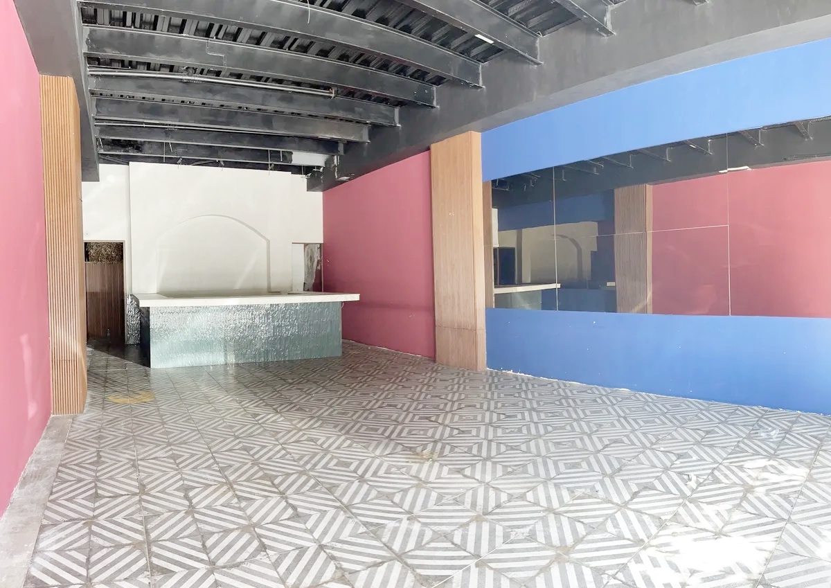 oficinas y locales comerciales - Local céntrico en Arroyo Hondo  6