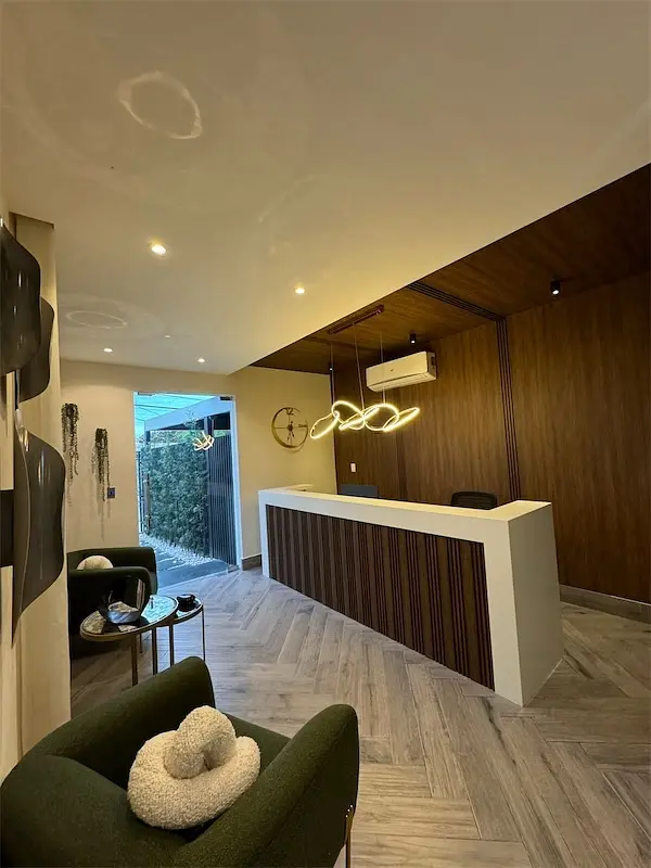 apartamentos - Primer nivel de renta en La Esmeralda  1