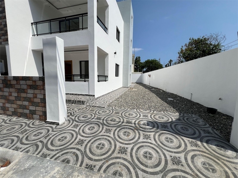 casas - Venta de casa en la autopista de san Isidro prado oriental Santo Domingo  4