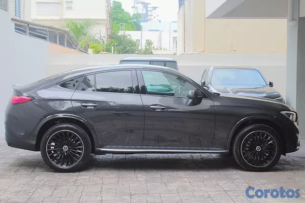 jeepetas y camionetas - Mercedes-Benz Clase GLC 300 Coupe AMG 2026 3