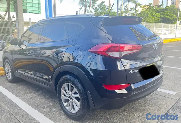 jeepetas y camionetas - Venta Hyundai Tucson 4