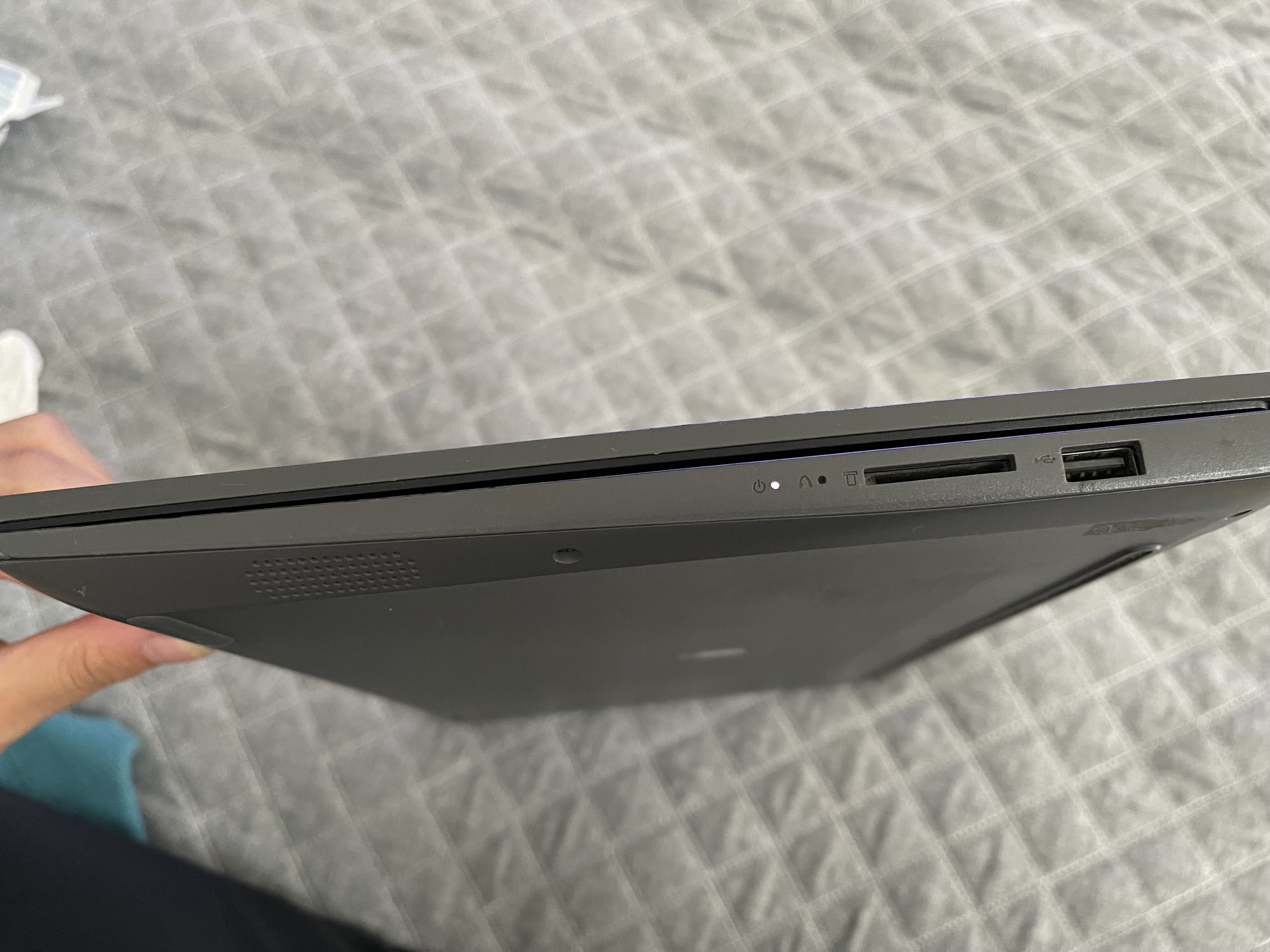 computadoras y laptops - Portátil Lenovo IdeaPad 3 15ITL6
Intel Core i7-1165G7|20GB RAM/
15.6" 6