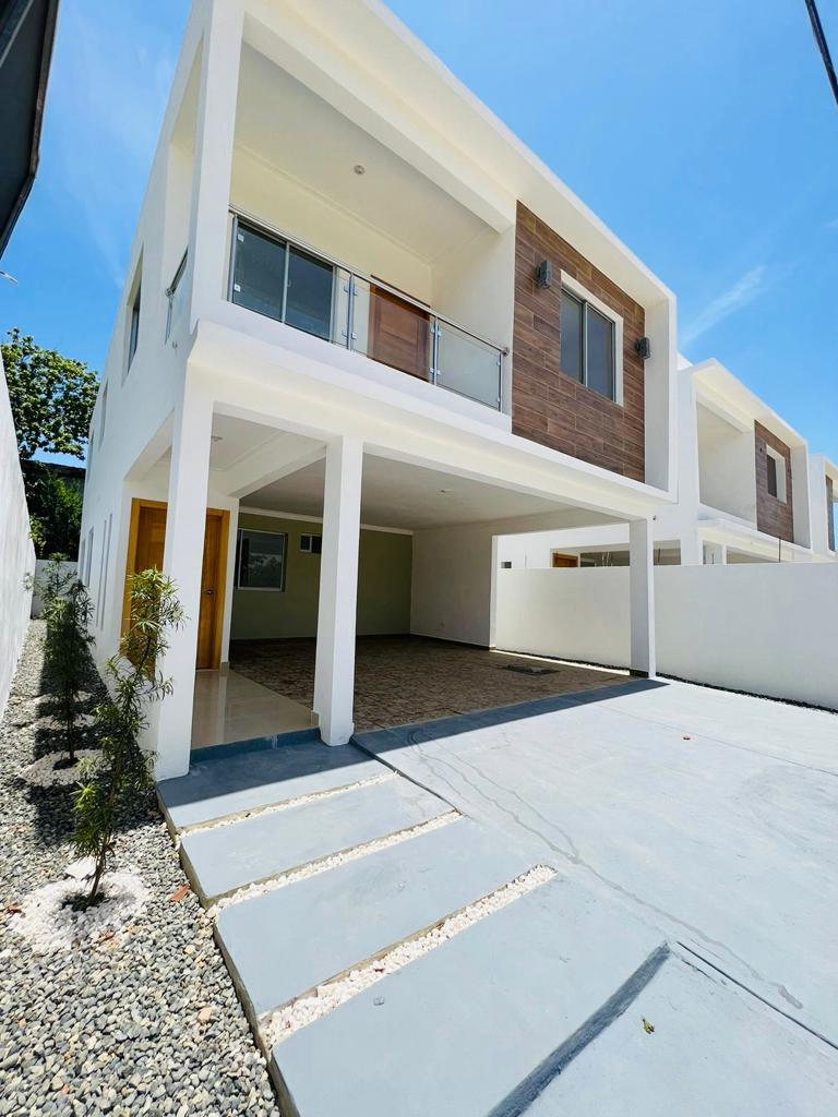casas - Casas disponibles cerca de la av. Ecológica
