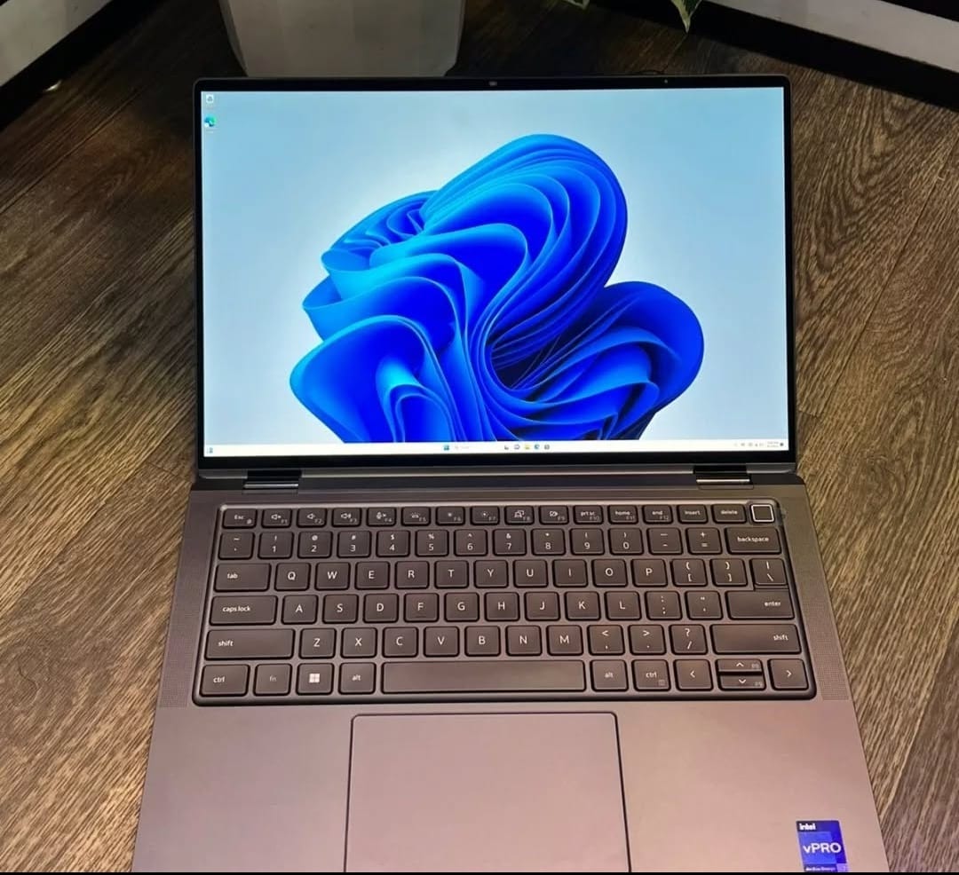 computadoras y laptops - Dell Latitude 9330 2-in-1 14” 2560 x 1600 vPRO I7-1265U 512GB 32GB, Ultraligera. 1