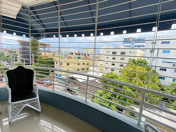 apartamentos - Venta, Apartamento de 2 Habitaciones, Renacimiento 10