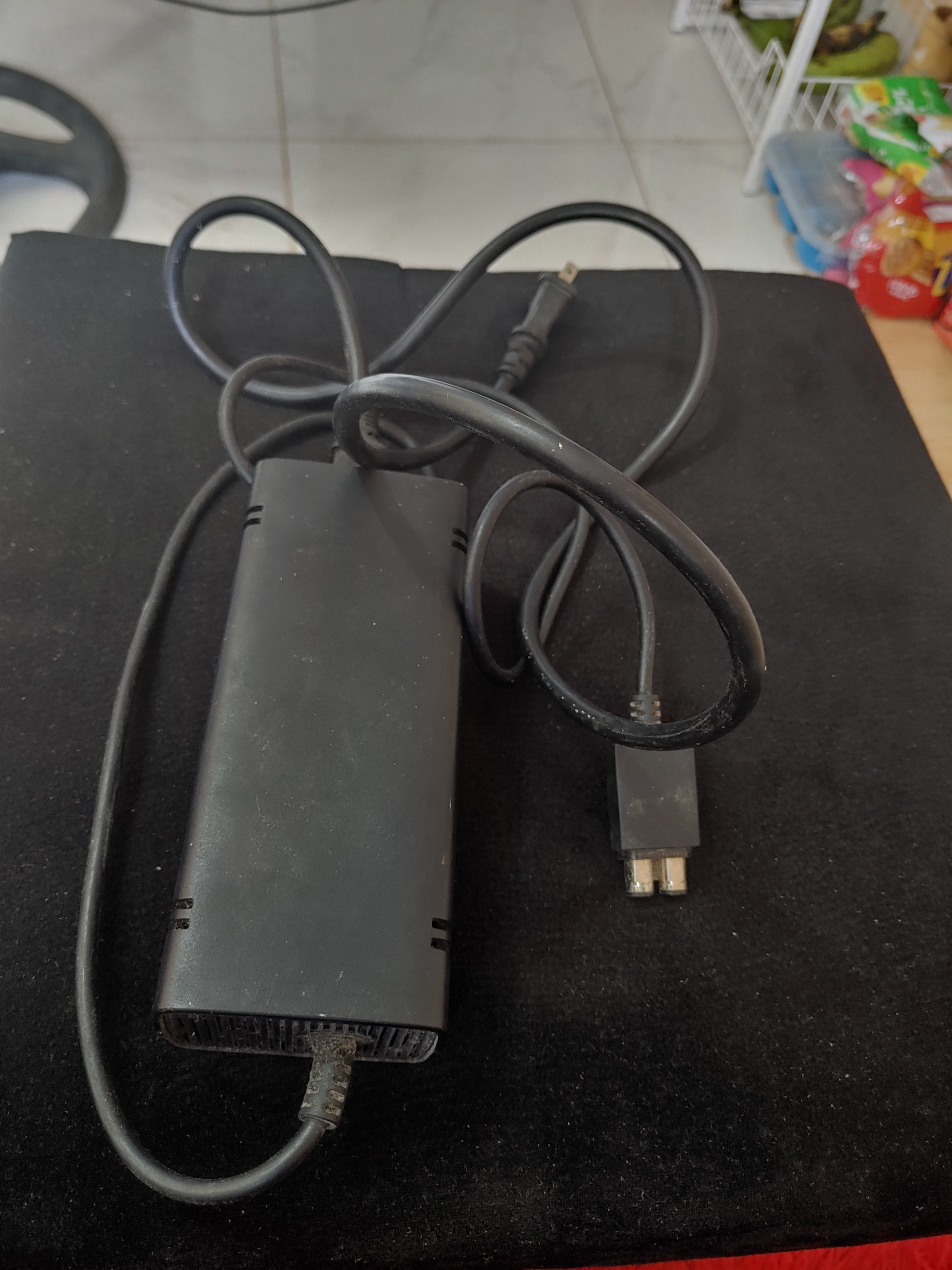 consolas y videojuegos - Fuente de XBOX 360 SLIM 2