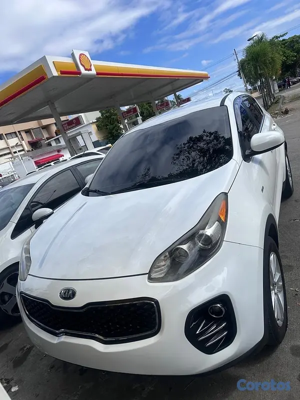 jeepetas y camionetas - KIA SPORTAGE LX 2019 AWD 4