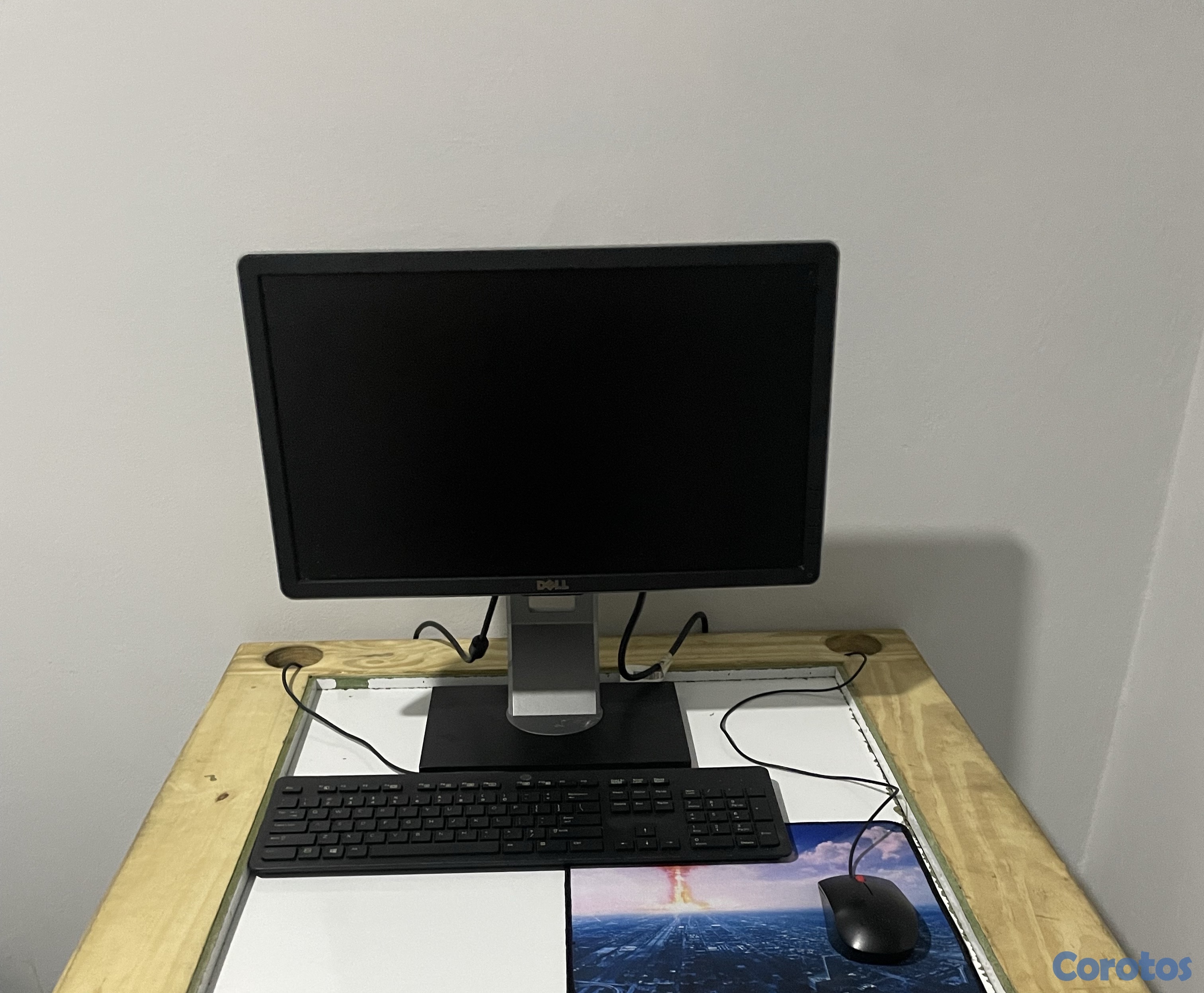 computadoras y laptops - Vendo mi computadora de escritorio Dell OptiPlex 9020 en excelente estado 4