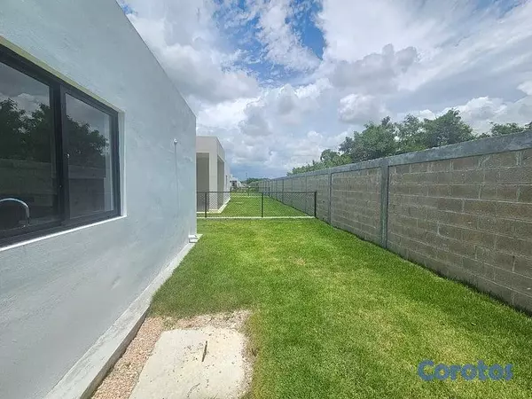 casas vacacionales y villas - Villa en venta en Ciudad Las Palmas 2