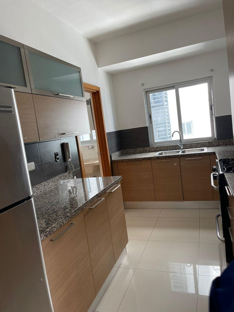 apartamentos - Bello apartamento para inversion, ubicado en la excelente zona de Serralles 2