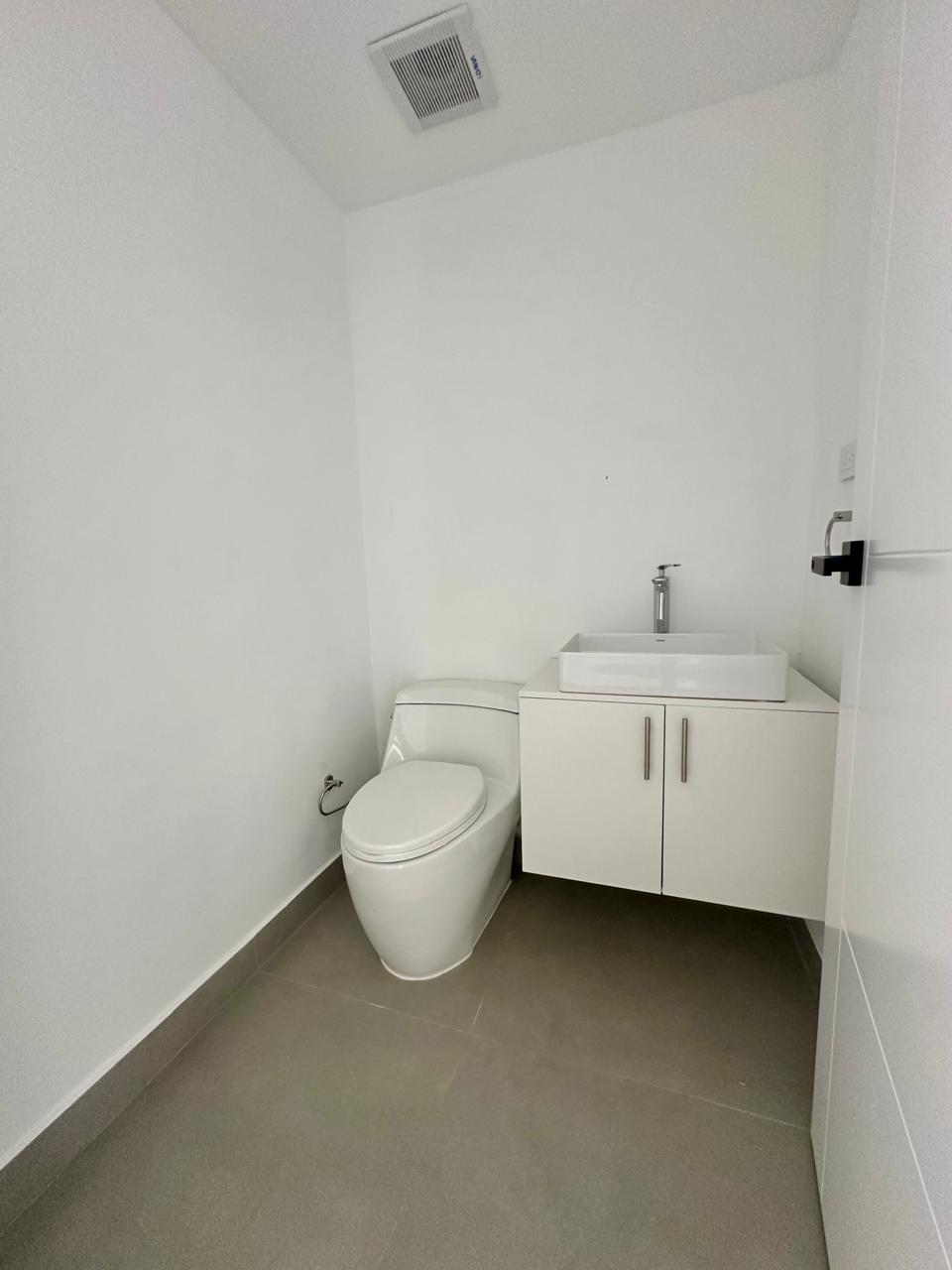 apartamentos - Hermoso Apartamento en Alquiler y venta 6