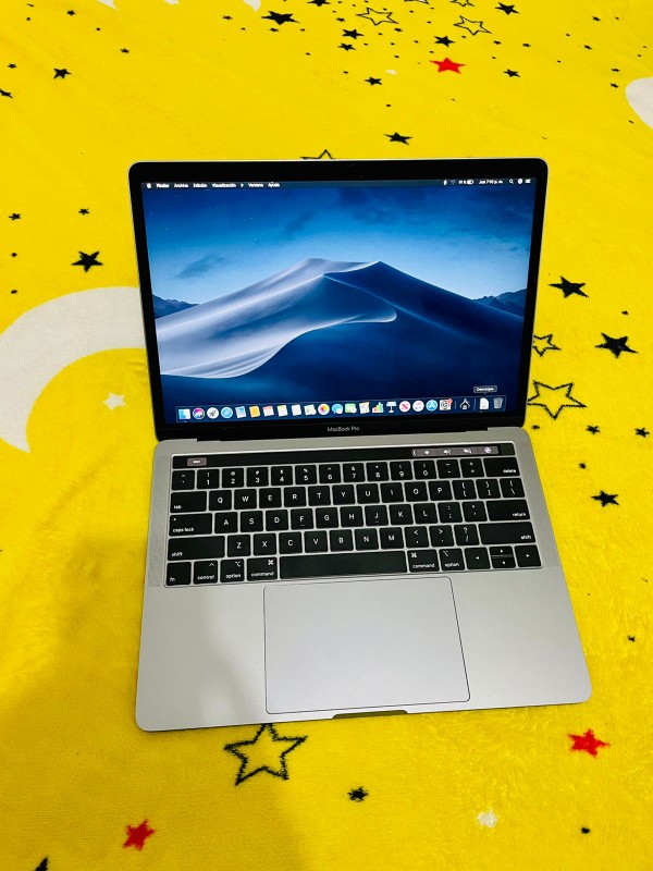 computadoras y laptops - Macbook pro 2019 13 inch