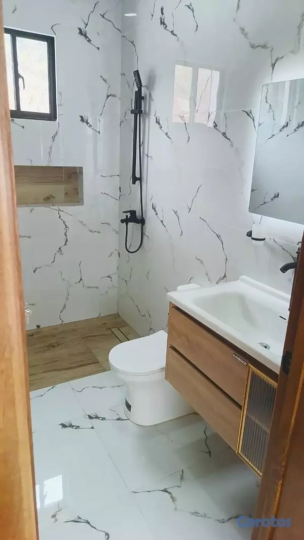 casas - Casa hermosa y espaciosa en venta  11