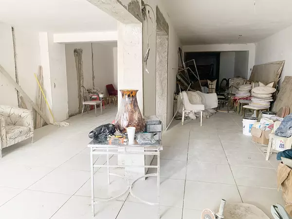 oficinas y locales comerciales - Local en los Prados  2