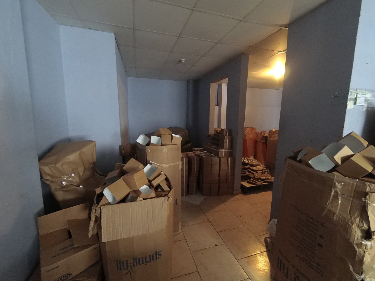 oficinas y locales comerciales - Local comercial  2 niveles en San Carlos 
 7