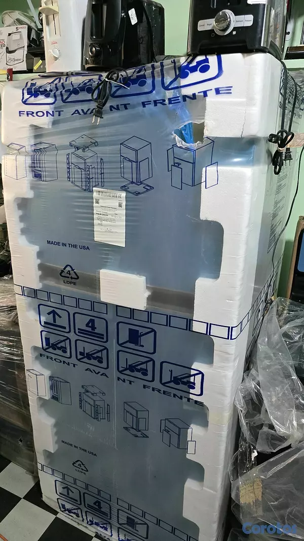 electrodomesticos - Nevera Frigidaire 20 pies cúbicos nueva  4