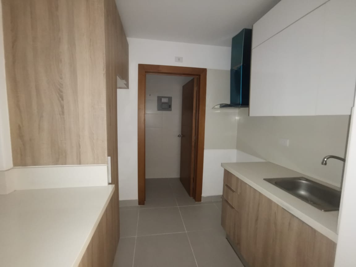 apartamentos - APARTAMENTO EN ALQUILER SIN MUEBLES TORRE NUEVA