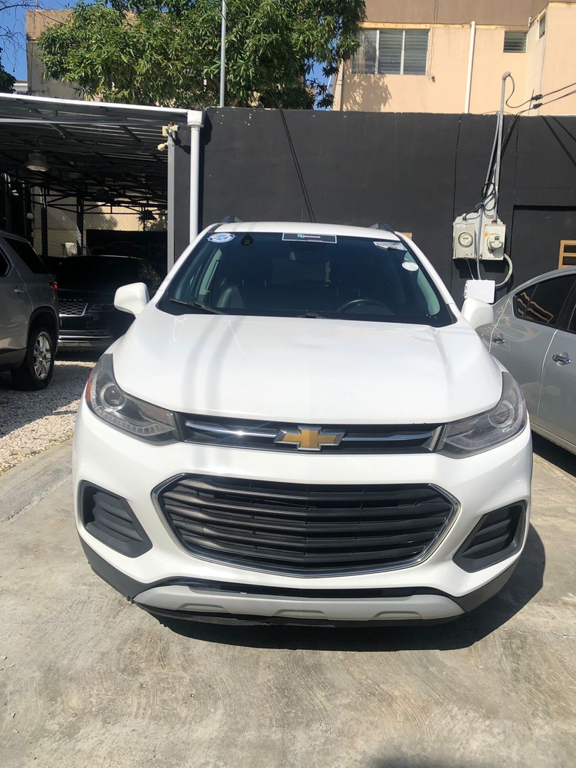 jeepetas y camionetas - Chevrolet Trax LT 2017 IMPORTADA 