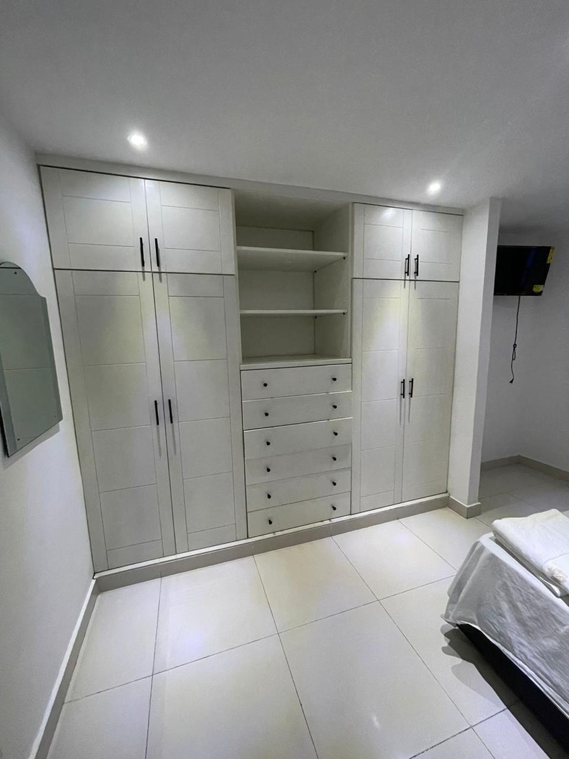 apartamentos - Alquiler Apartamento de 1 Habitación con Piscina, Zona Universitaria 7