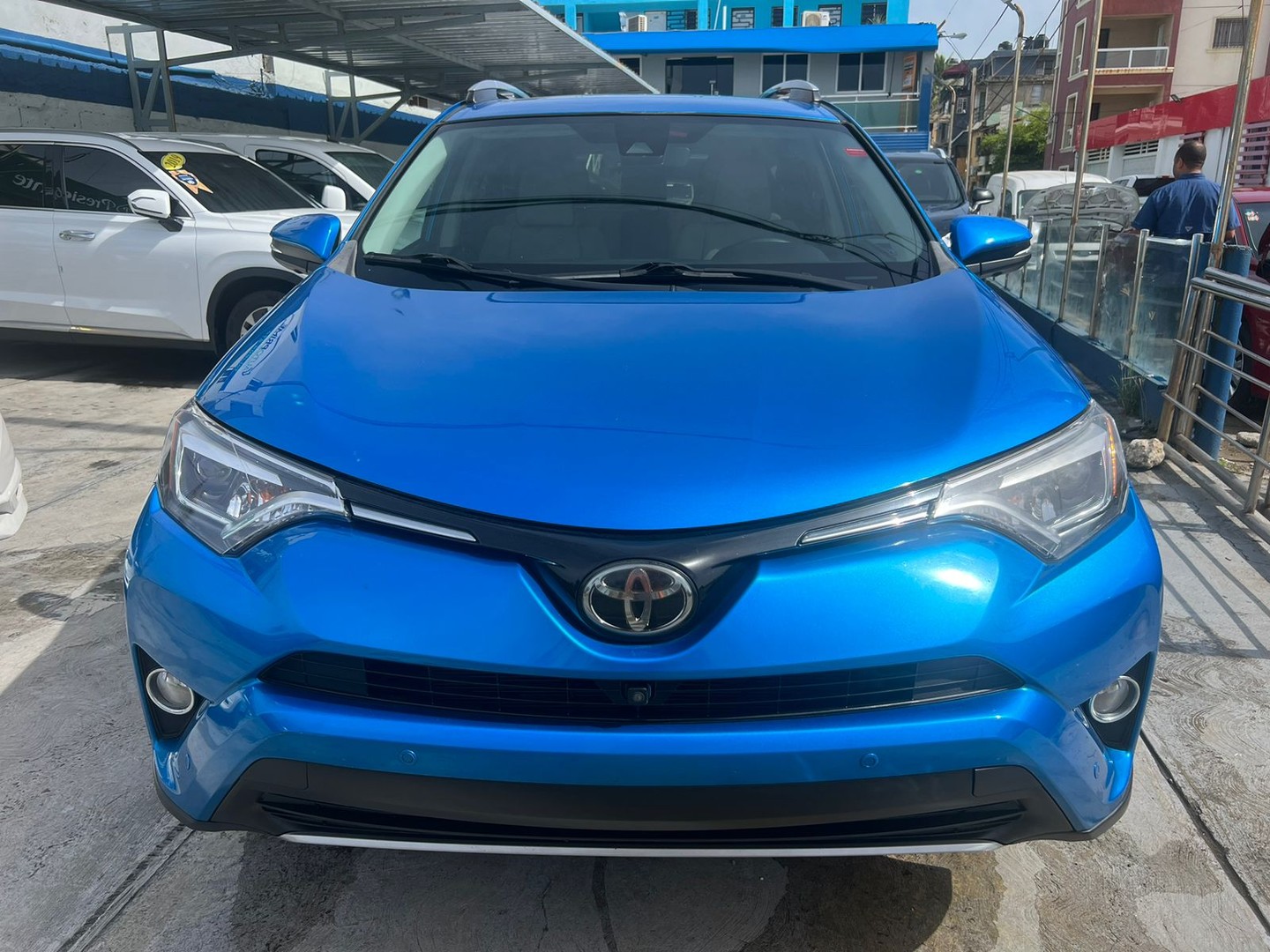jeepetas y camionetas - Toyota RAV4 Limited 2018 9