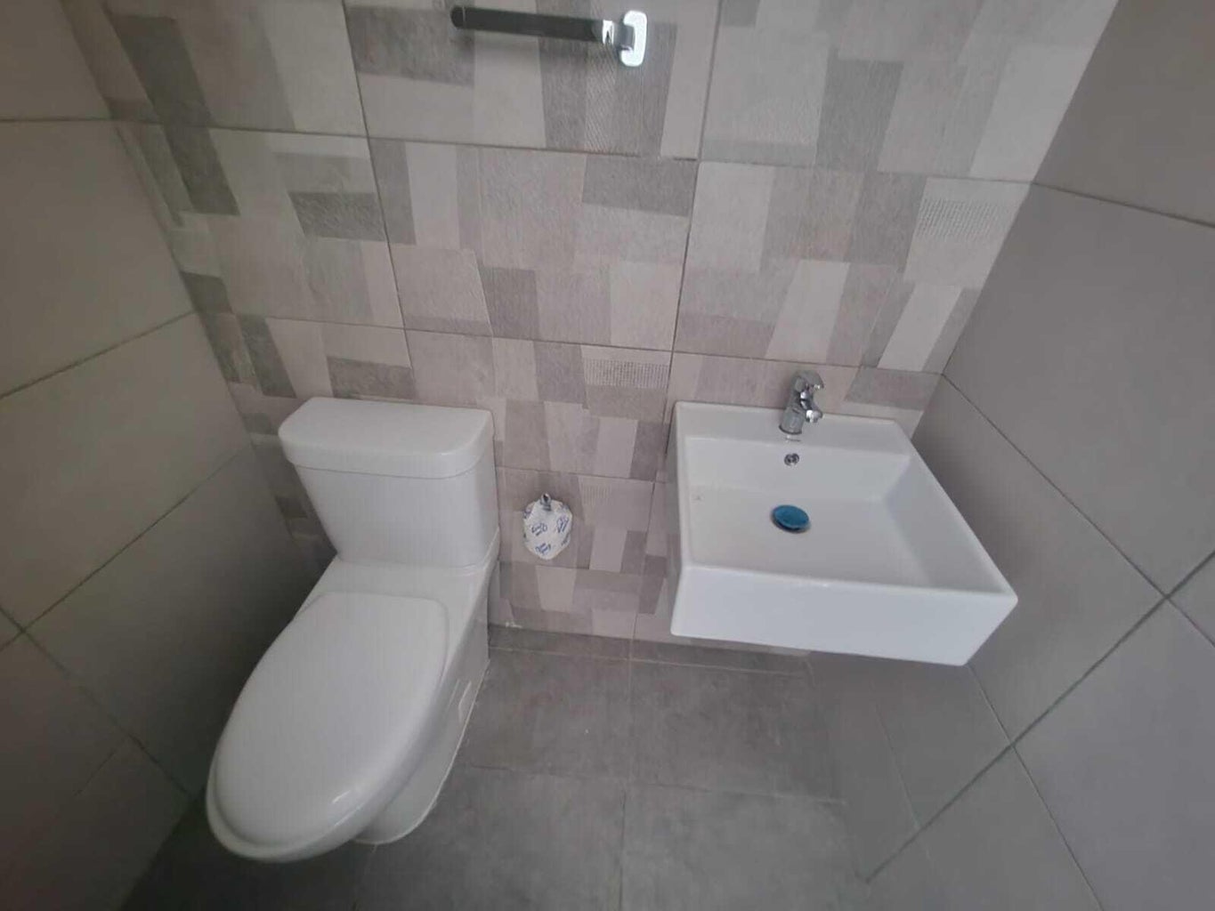apartamentos - Apartamento en alquiler Evaristo Morales  2