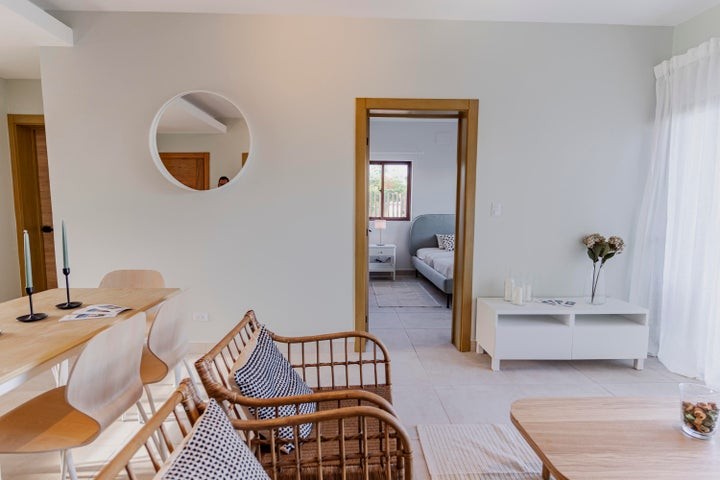 apartamentos - Proyecto en venta Punta Cana #24-417 un dormitorio, balcón, gimnasio, piscina
 2