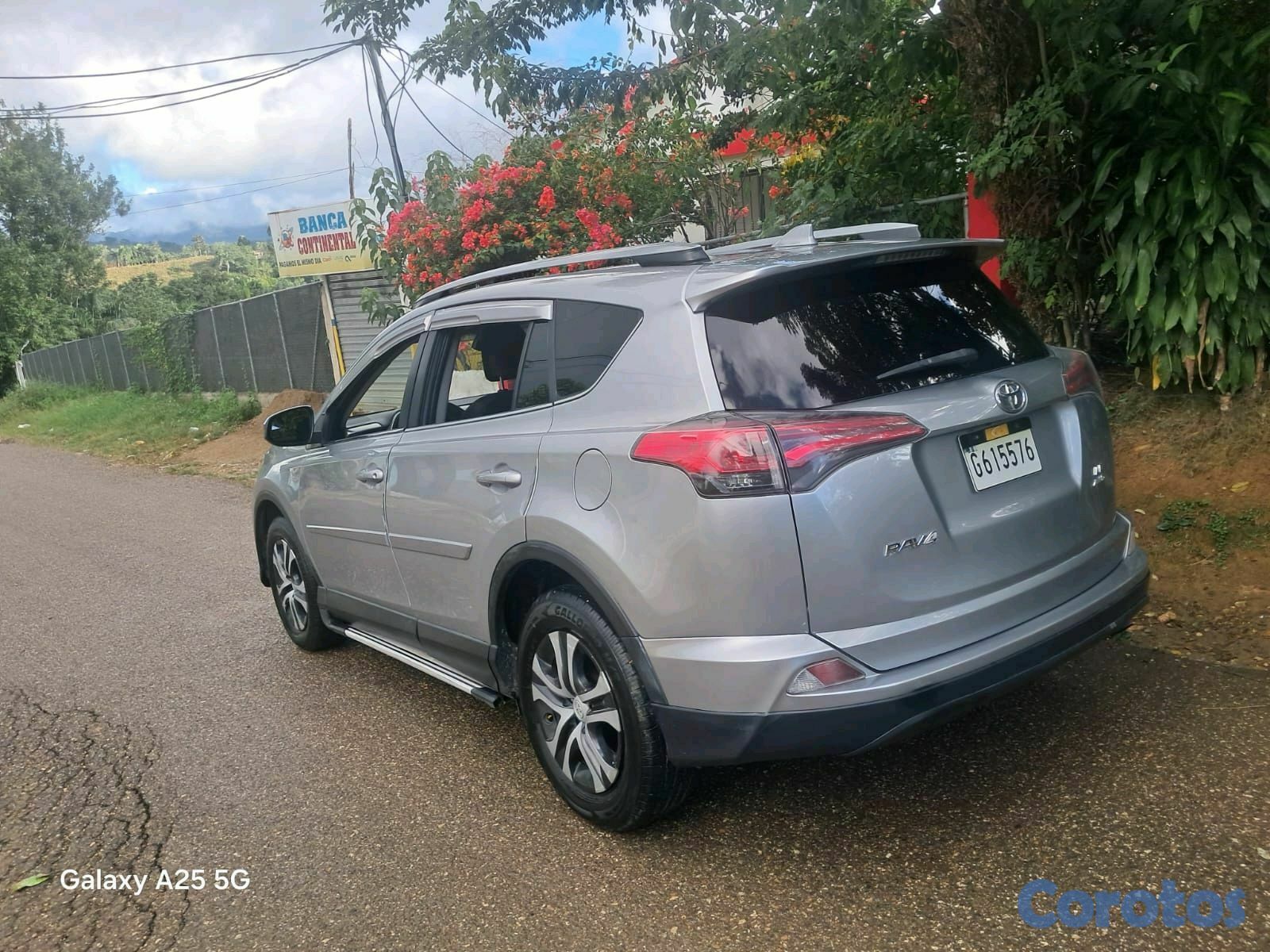 jeepetas y camionetas - Toyota rav4 2018 10