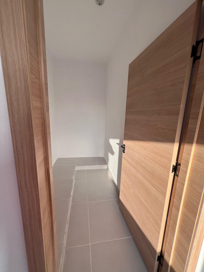 apartamentos - Apartamento Nuevo a Estrenar en Alquiler – Vacío
ZONA UNIVERSITARIA
USD1 ,200.00 8