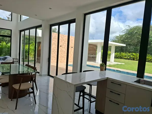 casas vacacionales y villas - Vendo hermosa villa en Playa Nueva Romana  7
