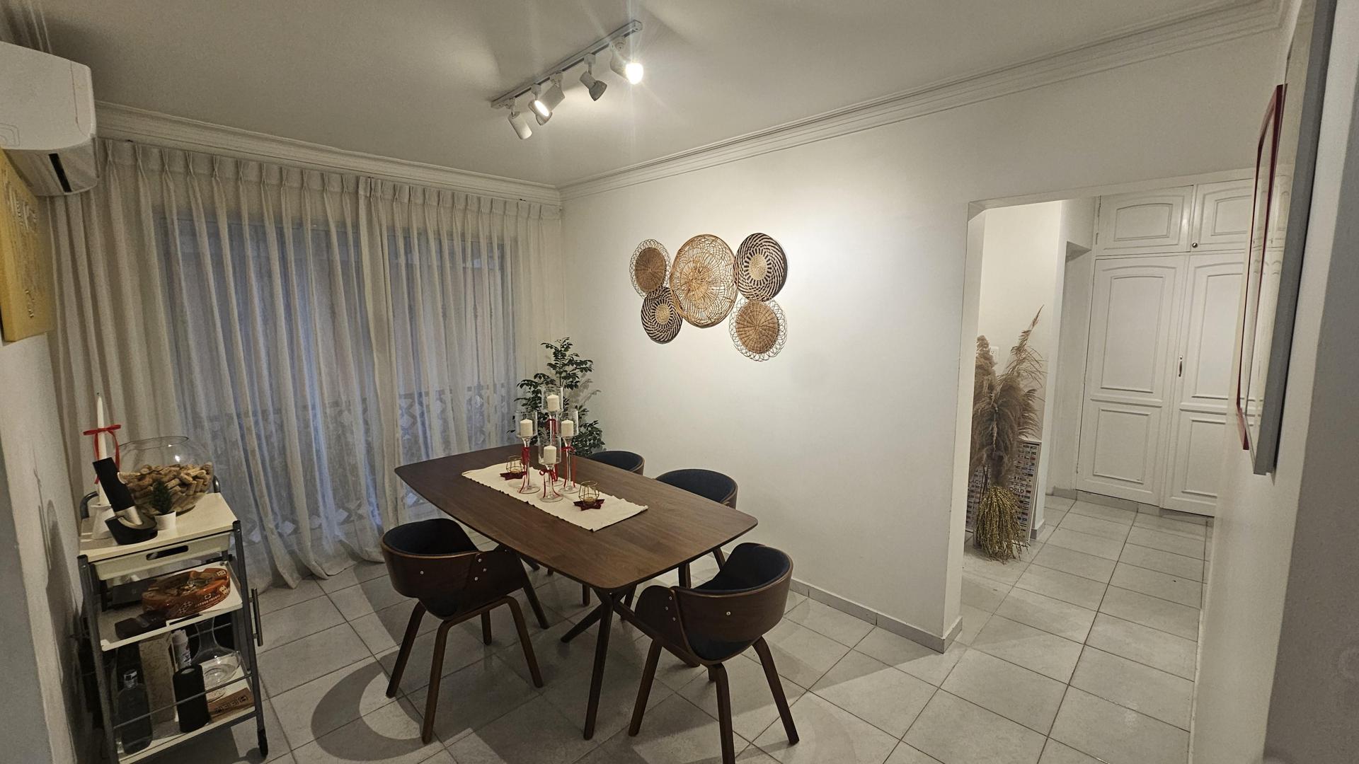 apartamentos - Apartamento en venta en Arroyo Hondo, a pocos metros de la rotonda del Nacional 4