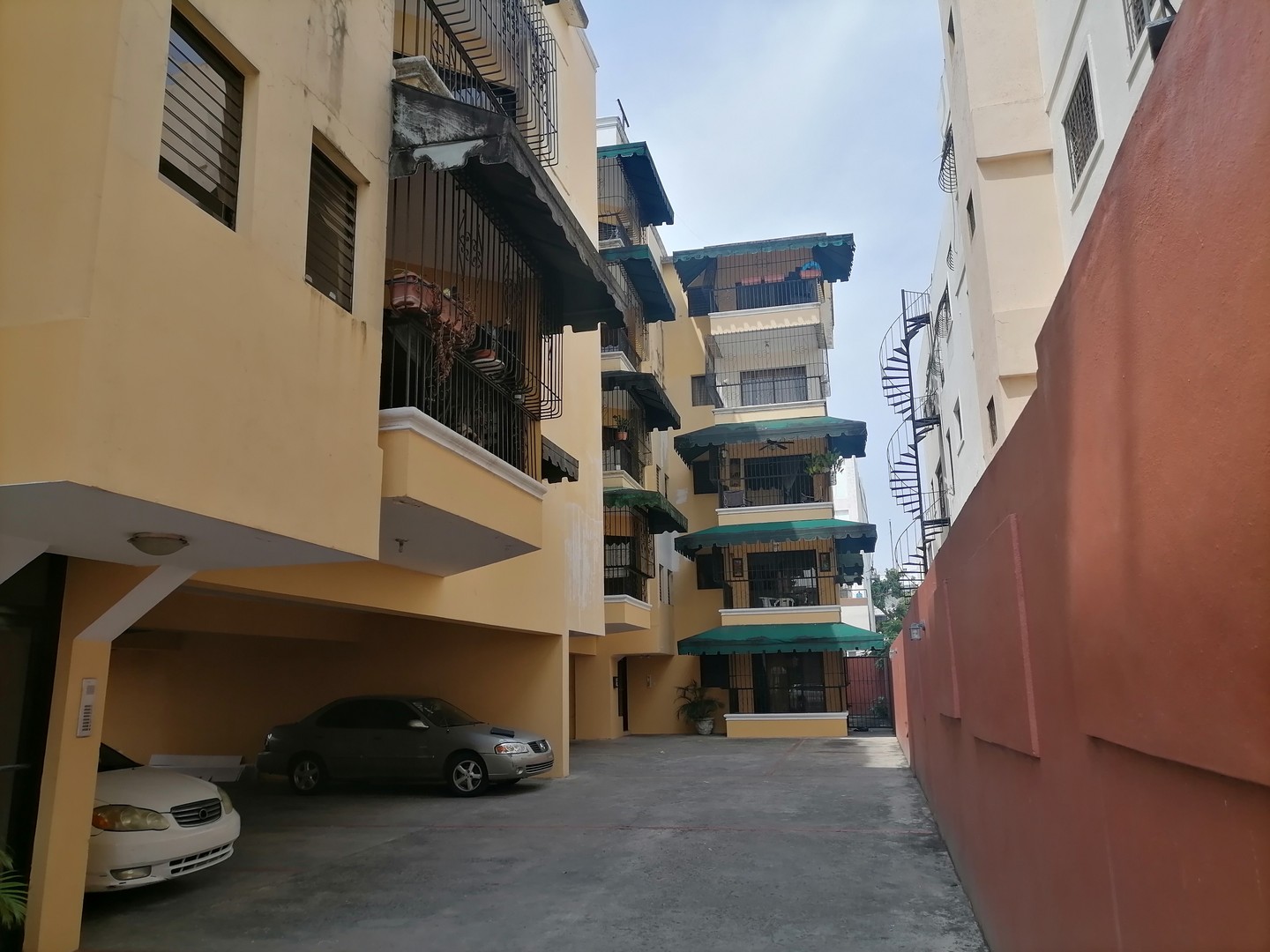 apartamentos - Apartamento de dos habitaciones en venta en Quisqueya