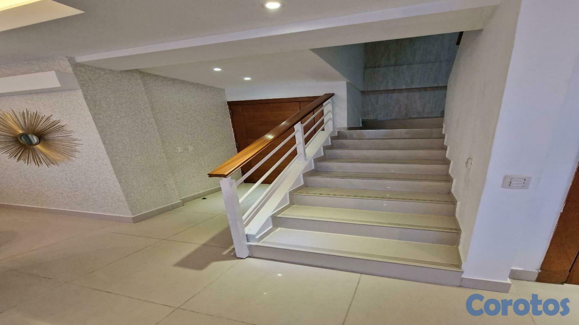 penthouses - Apartamento de 2 niveles en Renacimiento 8