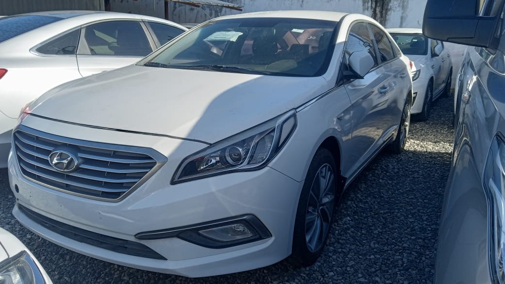 carros - HYUNDAI SONATA 2017 BLANCO RECIEN IMPORTADO. 6