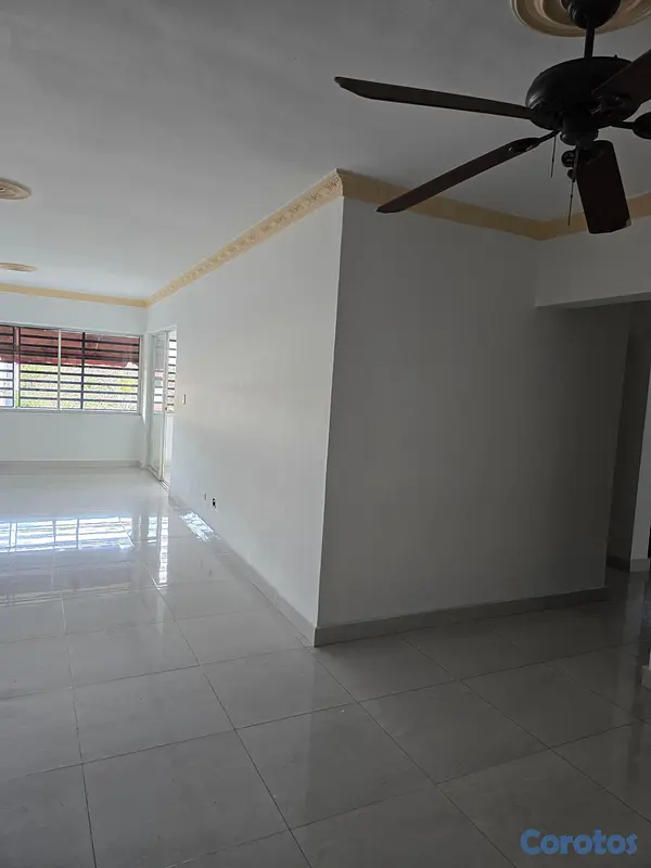 apartamentos - Alquila apartamento 3er piso Residencial Mar Carib 9