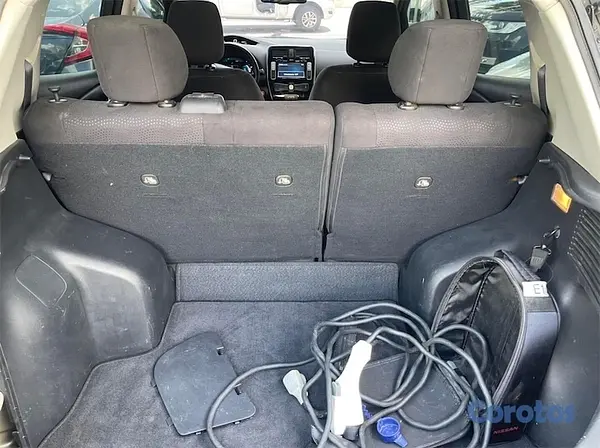 carros - NISSAN LEAF 2014 8